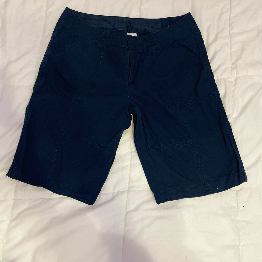 Medium Calvin Klein navy blue cargo shorts